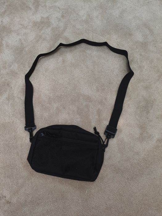 Bolsa preta de tiracolo ombro Nova