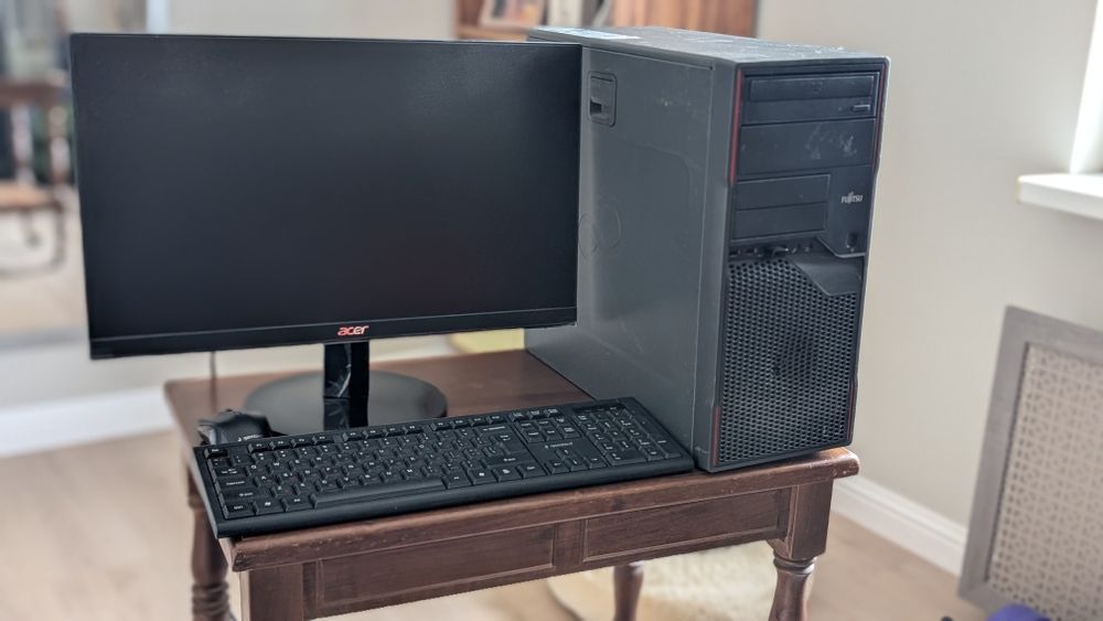 ПК fujitsu, nvidia gtx 750 ti core i5, комп'ютер, монітор, системний блок