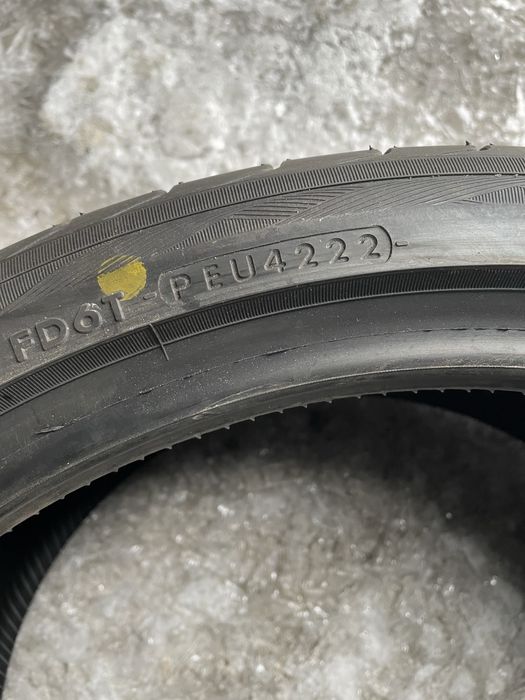 275/30r19 yokohama advan sport v105s