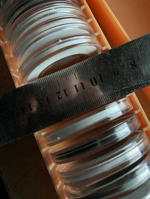 Бокс для 20 монет в капсулах