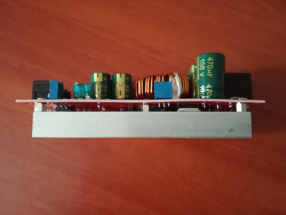 Підвищуючий перетворювач 1200W 20A