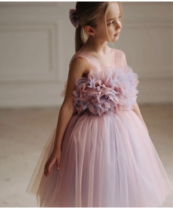 Сукня ніжна святкова 116-122 см, 5-7 років, на свято Новий рік