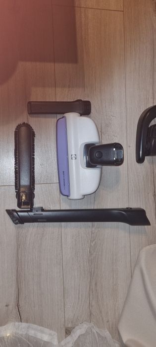 Odkurzacz ELECTROLUX Pure Q9 PQ92 Allergy UV 4w1 + myjka do okien