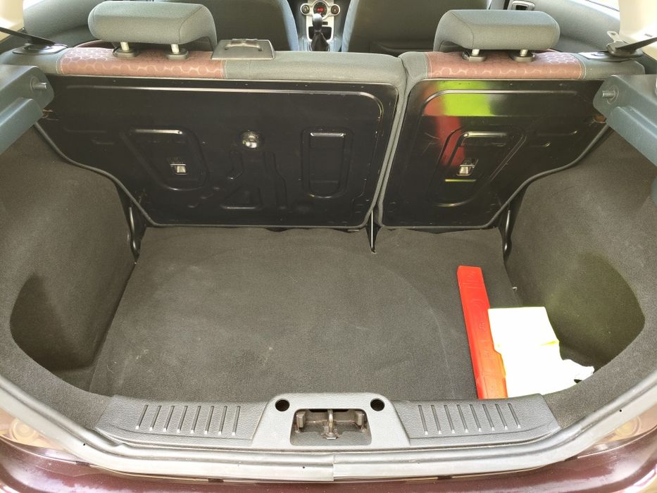 Ford fiesta 1.4tdci bom estado geral