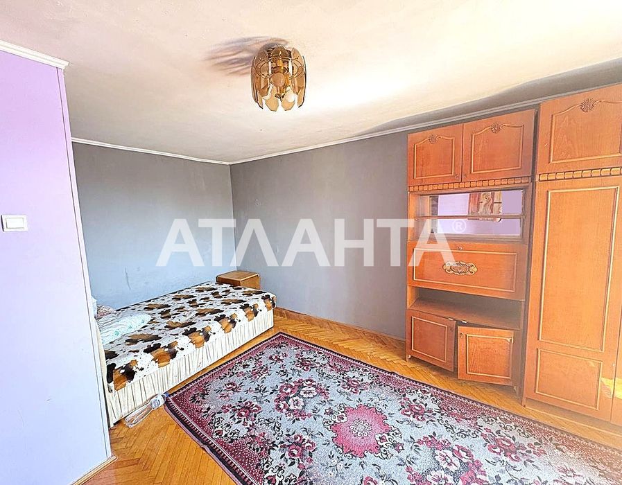 1-кімнат, вул. Авангардна.