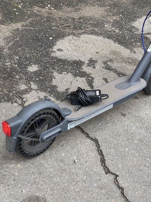 Електросамокат Xiaomi  в дуже гарному стані