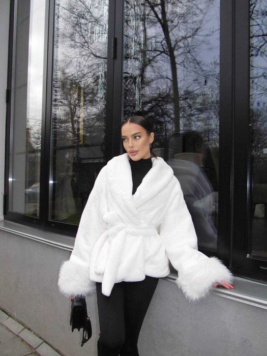 Стильна та тепла жіноча шуба еко хутро | женская шуба зима модель 019