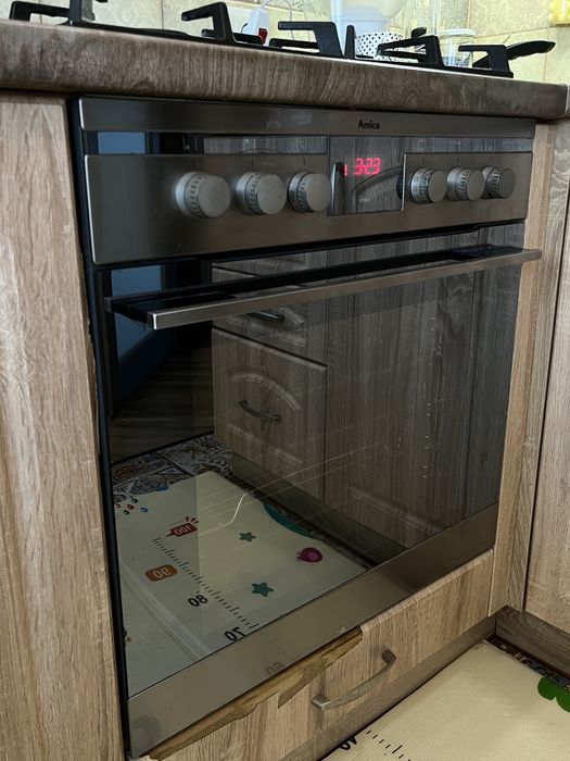 Духовка Amica GHI 85312 AA