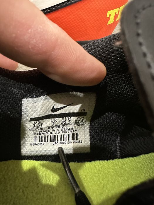 Korki buty  piłkarskie  NIKE TIEMPO RIO III  rozmiar 35,5cm sportowe