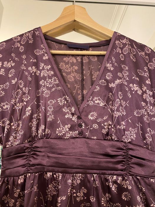 Vestido cetim roxo Stradivarius