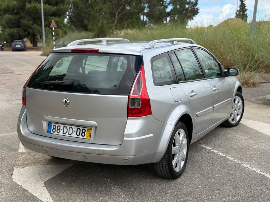 Renault Mégane — fotografia 11