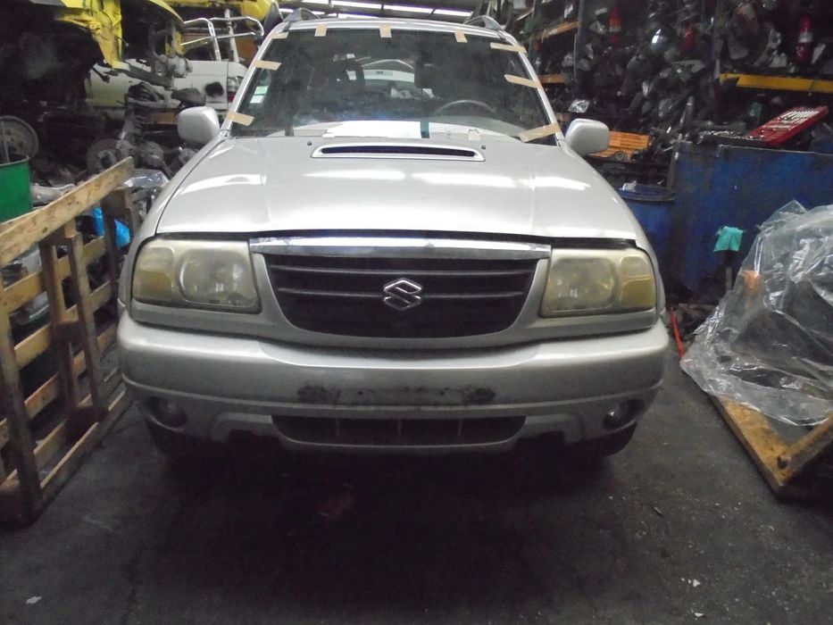 SUZUKI VITRA PARA PEÇAS