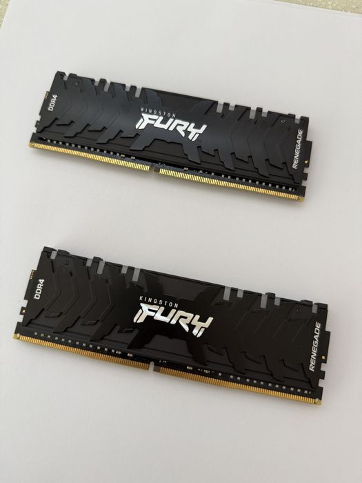 Intel Core i7 10700K + MSI Z490 Gaming Plus + Kingston Fury