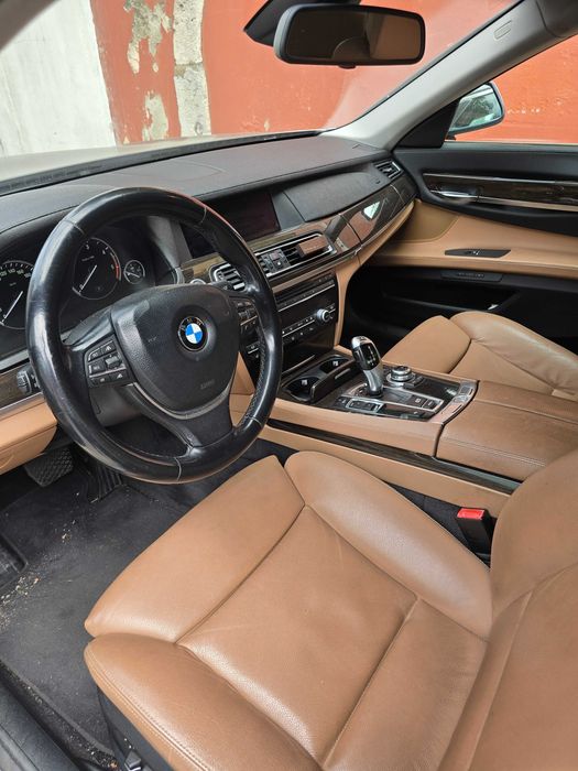 BMW 730D berlina