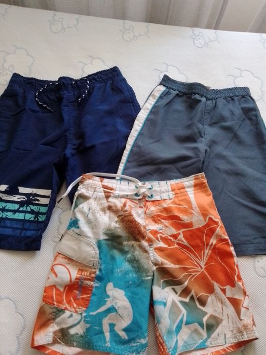 Calções de praia ( tamanho 8/9 anos)