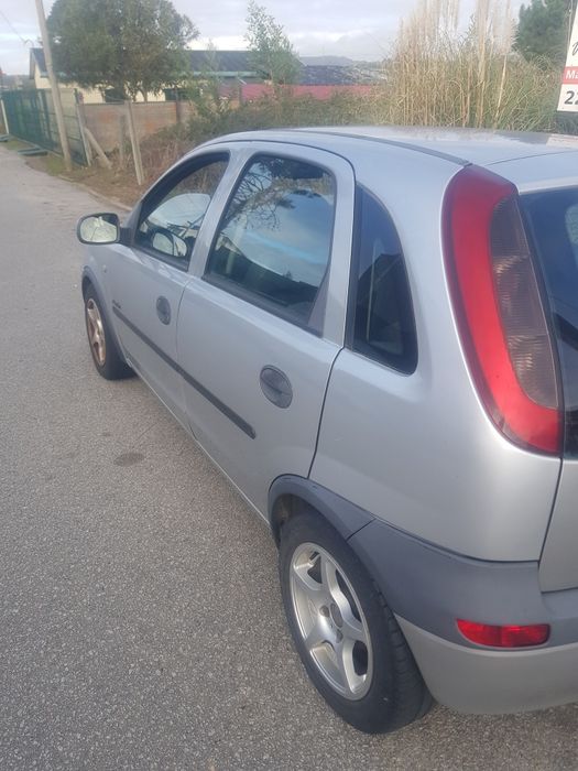 Opel corsa  C gasolina
