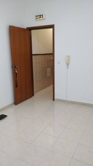 Escritório para arrendar