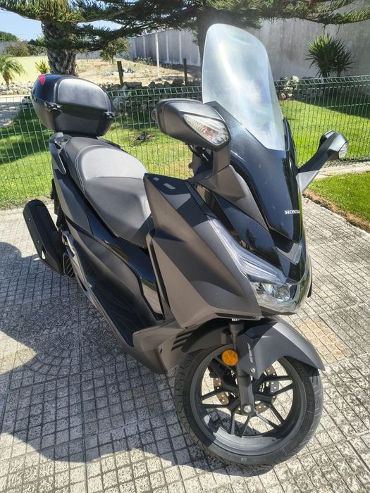 Honda  Forza  125