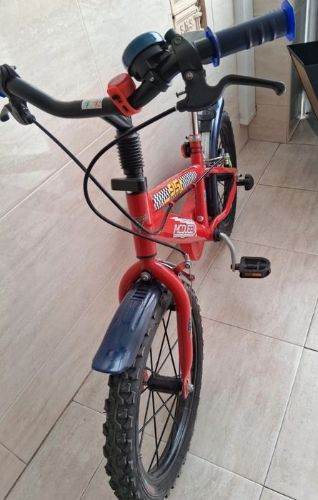 Bicicleta 16'' criança do filme  CARS-  Faisca McQueen