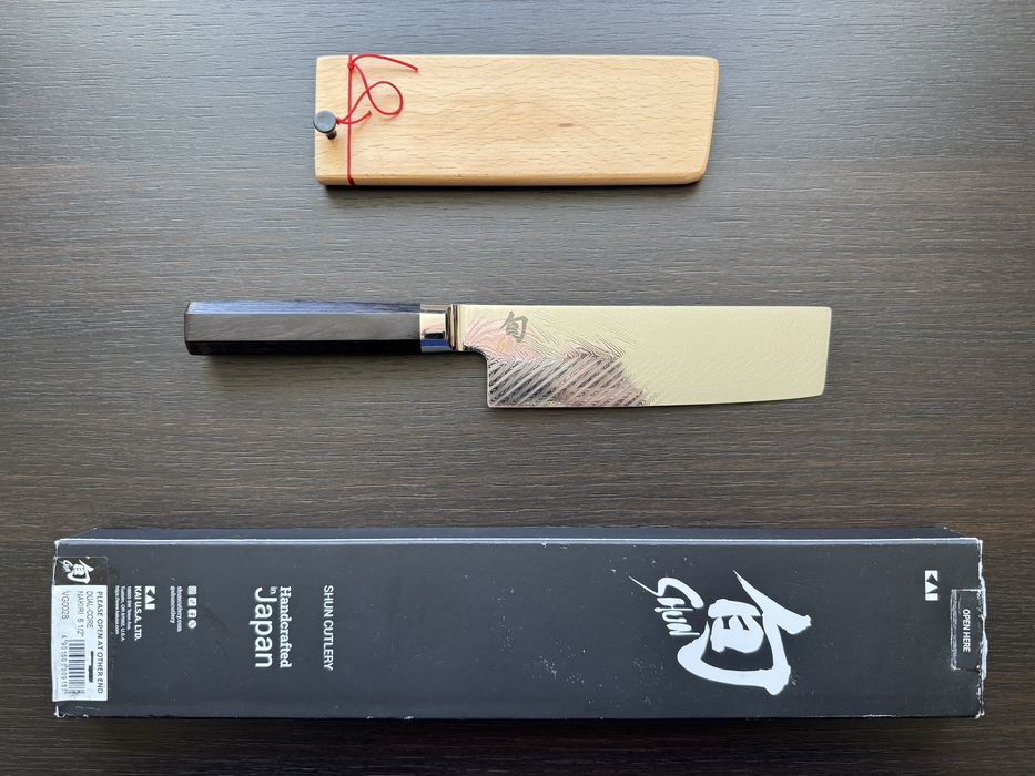 Японський професійний кухонний ніж накірі Shun Dual Core