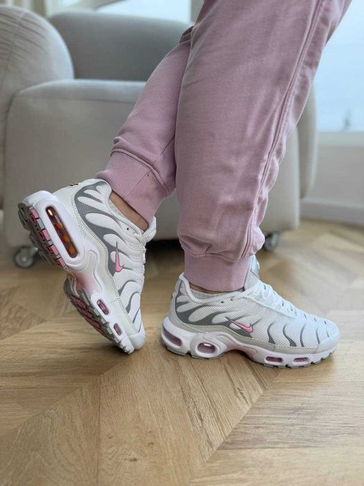 Женские кроссовки Nike Air Max Plus TN White Grey Pink 36-41 Хит! Топ