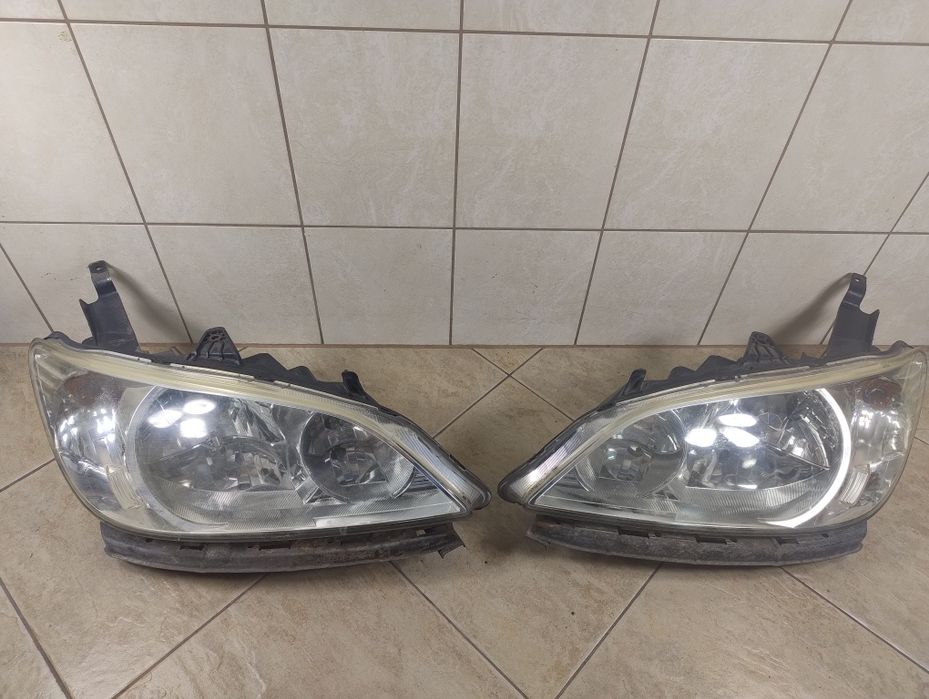 Honda Civic 7 VIII sedan Europa lampa reflektor prawy lewy komplet