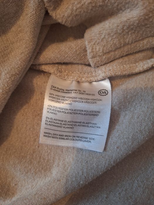 Sweterek z golfem XL