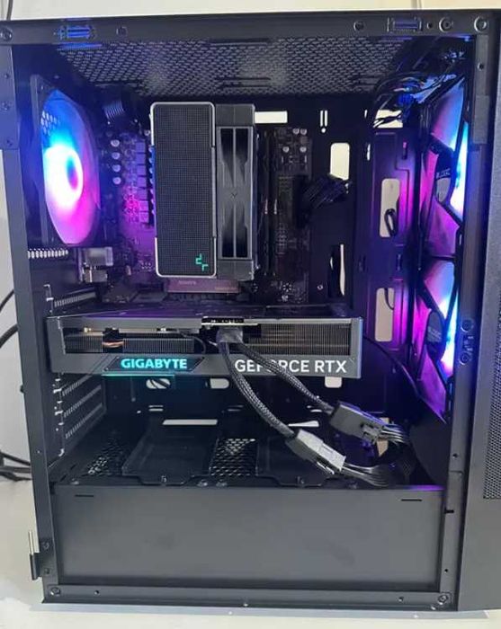 Komputer do gier Ryzen 7500F RTX 5070 1TB 32GB FV23% Gwarancja 24M