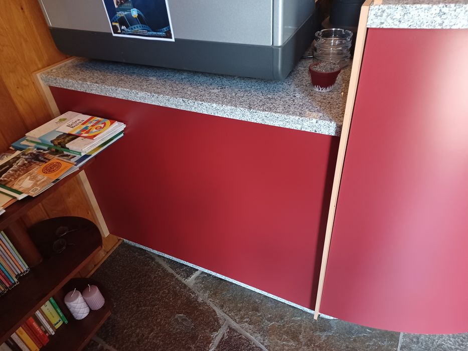 Cold counter/workbench, modular and display case64185273032963123