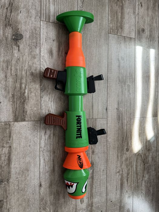 Wyrzutnia rakiet Fortnite Nerf