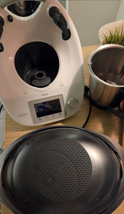 Bimby TM5 como nova + copo extra + acessórios com Cookidoo