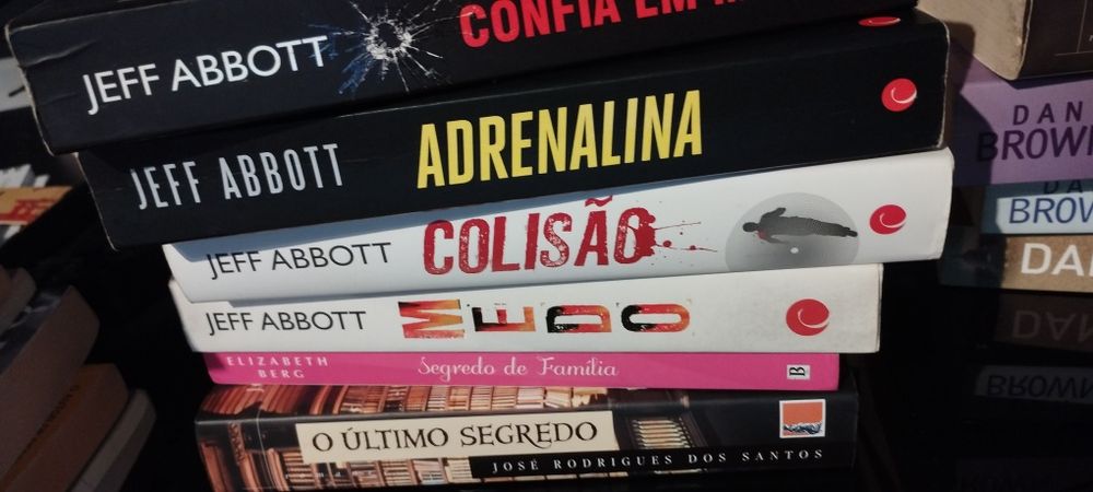 Livros quase exclusivos de Romance - bom + mt bom estado