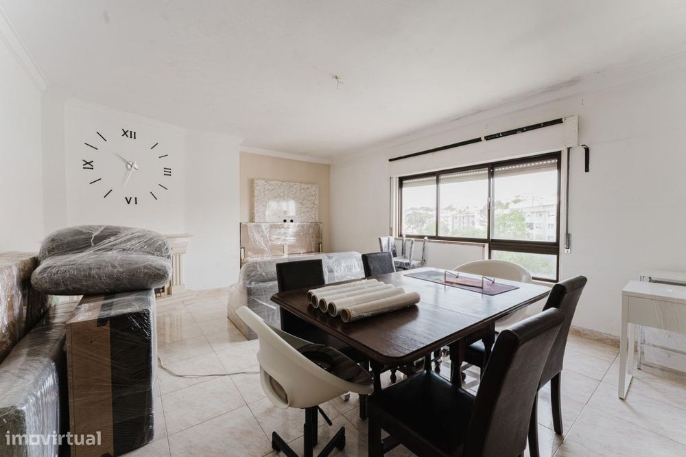 Apartamento T2 | Queluz, Sintra — Queluz E Belas, Lisboa