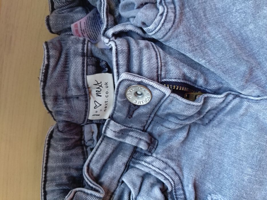 Дитячі джинси та штани,  підійдуть навіть для дівчинки