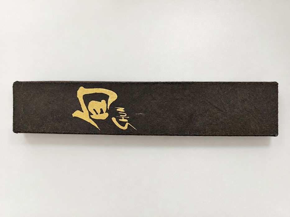 Kai Shun Classic DM-0701 15 cm – Faca Japonesa Damascus