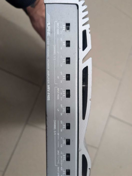 Wzmacniacz Alpine MRV-F405