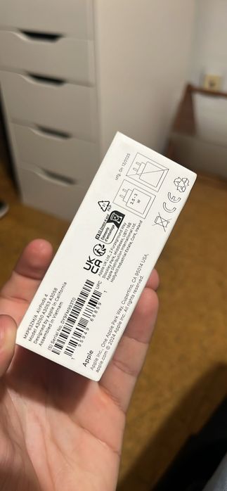 AirPods 4 sem cancelamento - SELADO/NOVO