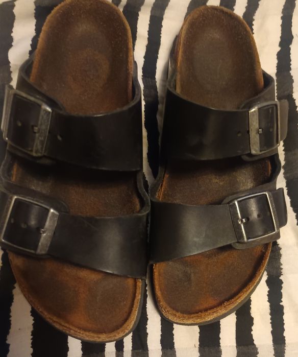 Chinelas birkenstock pretas