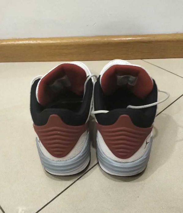 Jordan Max Aura 5 - rozmiar 40