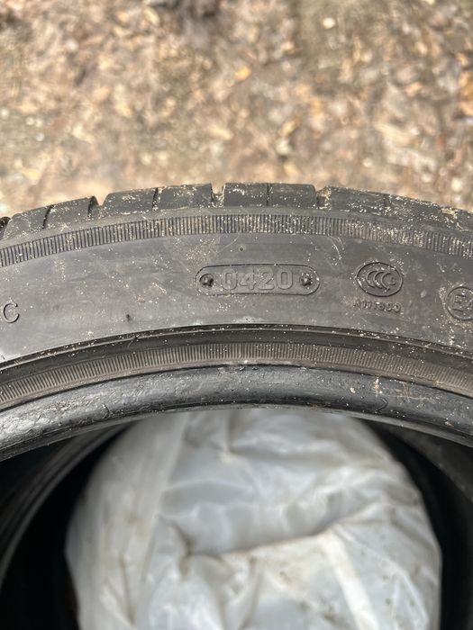 Летняя резина шины Triangle 265/35/R18 пара в отличном состоянии