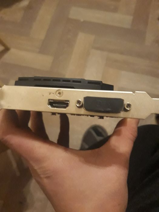 Видеокарта Asus GeForce GT 1030 2 GB DDR5
Для Танків ідеальна

Отличны