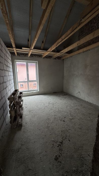 Продаж 2-х поверхового котеджу в м. Коломия