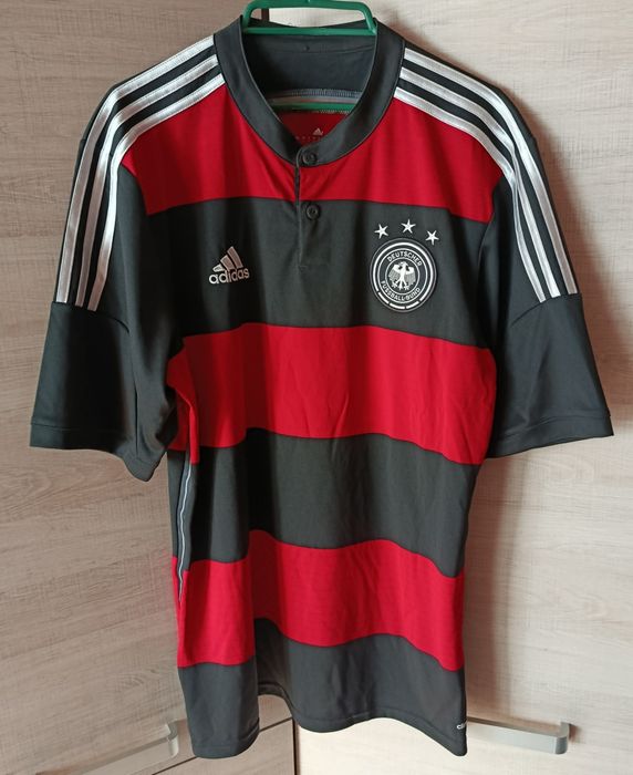 Koszulka wyjazdowa reprezentacji Niemiec,