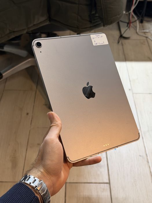 Apple iPad Air 11 2026 Wi-Fi + Cellular 128GB Space Gray (MH784)