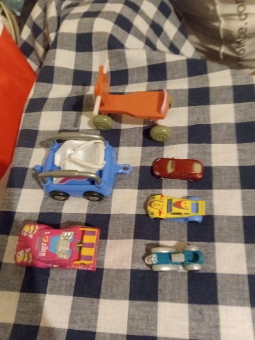 Продаеться колекція машинок