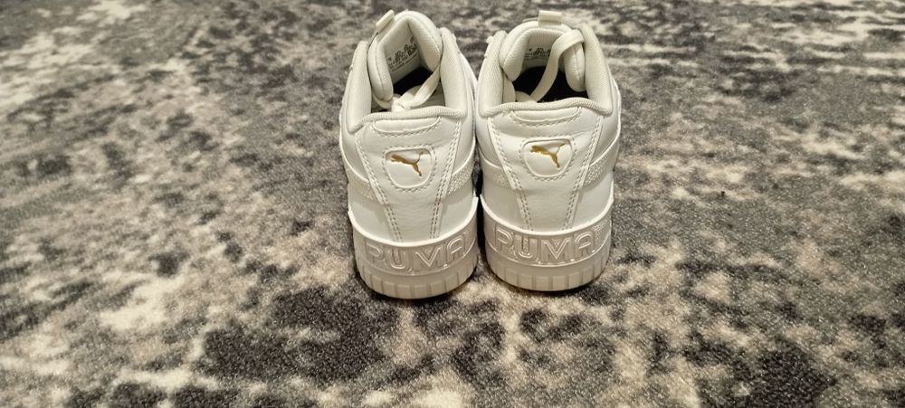 Оригінальні кросівки puma