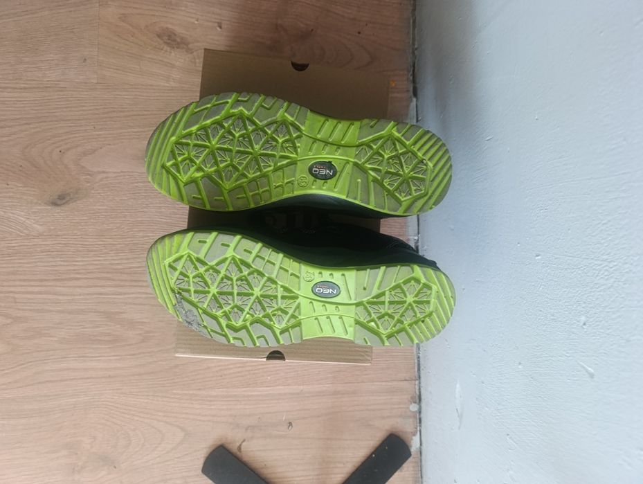 Buty neotools z blachą