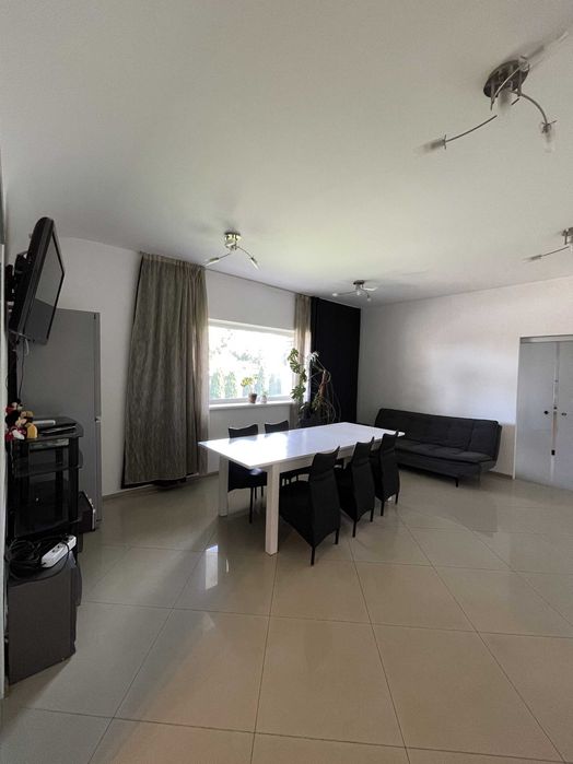 Будинок 450м2 біля печерської школи