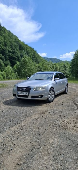 Автомобіль Ауді а6с6