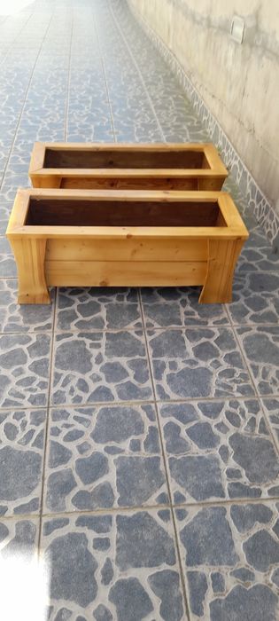 Floreiras.              .